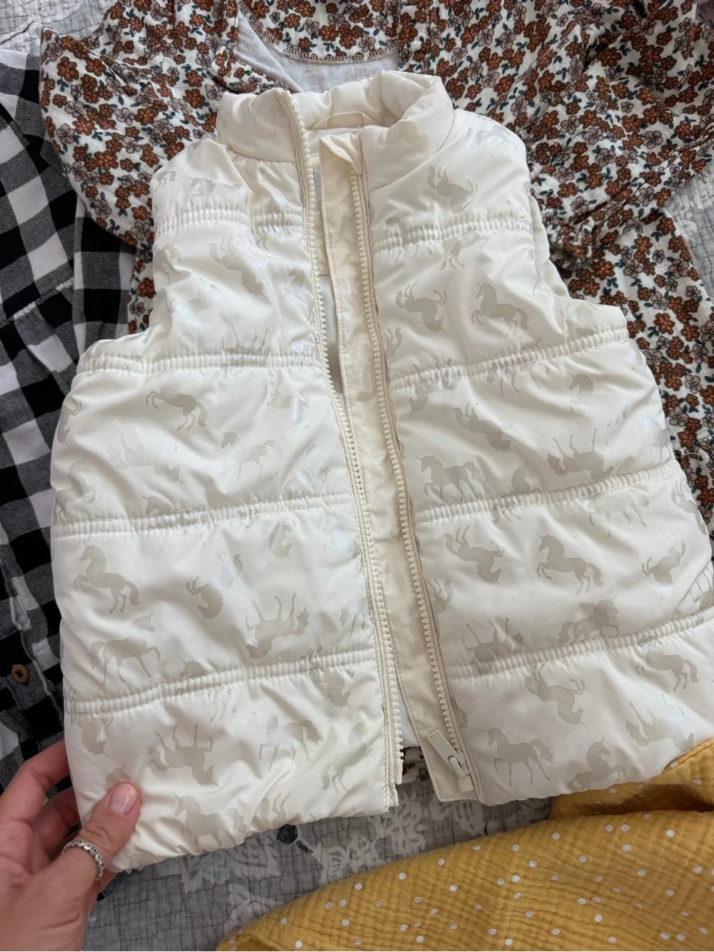 GAP parties sleeve we